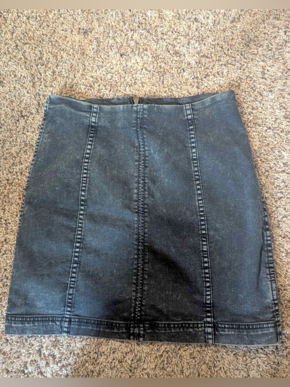 Sz 8 Free People denim skirt and Black gingham Seamed Mini Skirt
2 pack